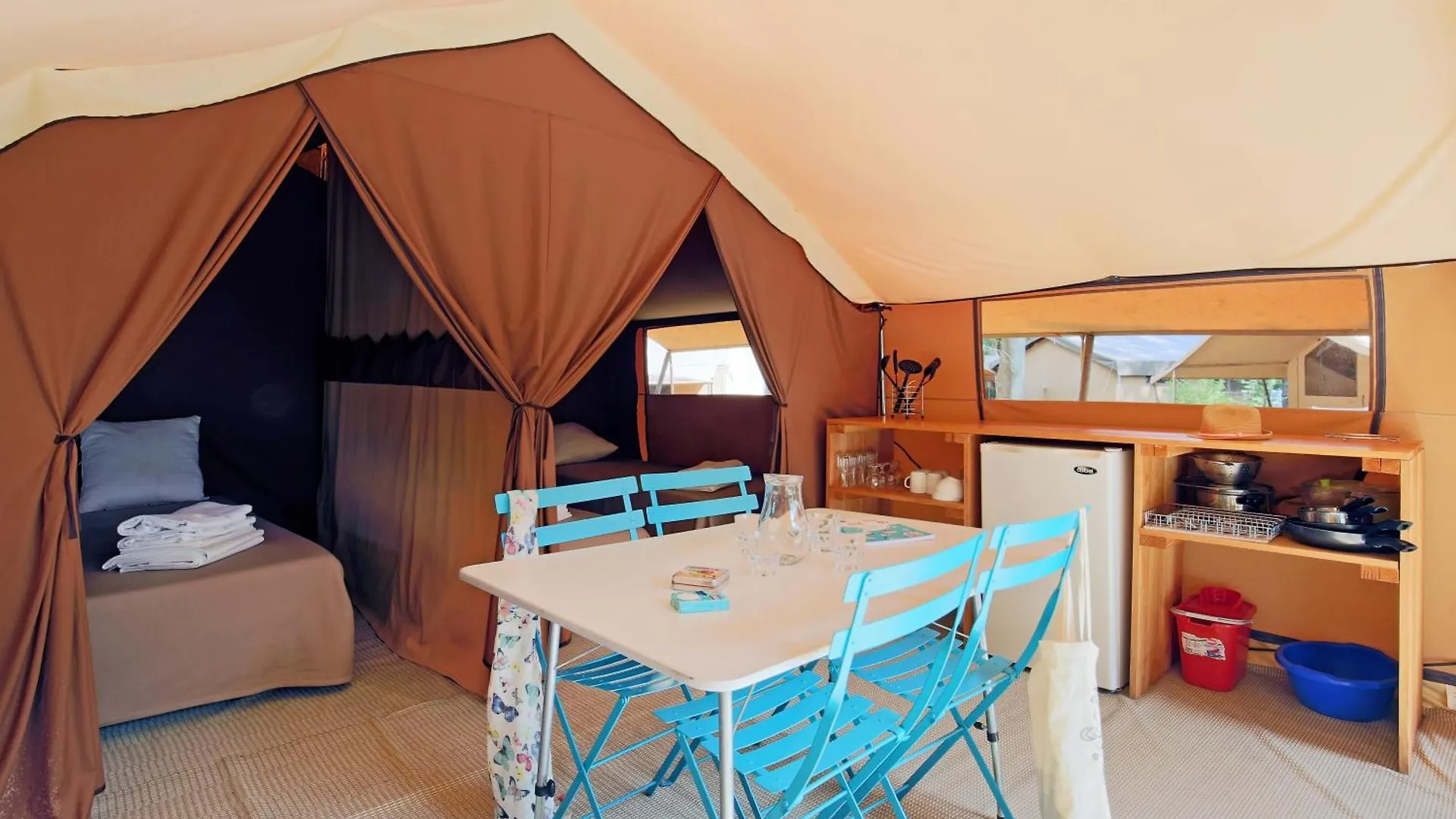 *** Campsite Huttopia Vallouise France
